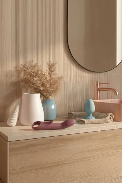 nude-product-setting-vertical-01.jpg